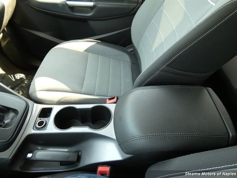 Used 2015 Ford Escape SE FWD image 31