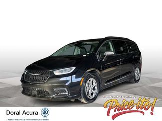 Used 2023 Chrysler Pacifica Limited FWD video 1