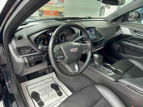 Used 2021 Cadillac CT4 Luxury w/ Sun And Sound Package RWD image 11