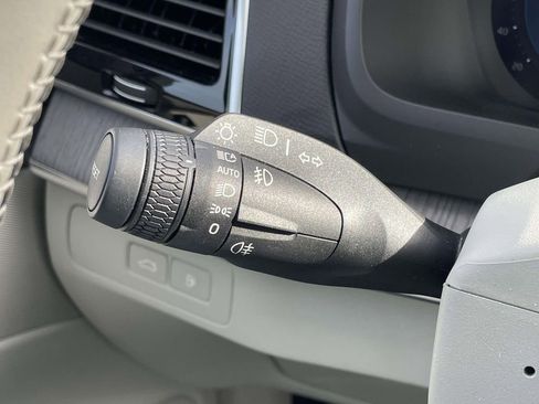 Used 2023 Volvo XC90 T8 Plus w/ Protection Package image 13