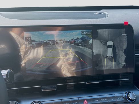 New 2026 Hyundai Kona Limited FWD image 11