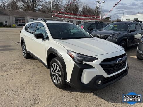Used 2024 Subaru Outback Premium image 13