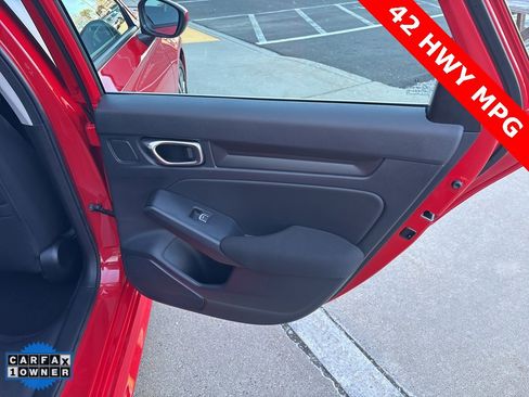 Used 2023 Honda Civic EX image 9