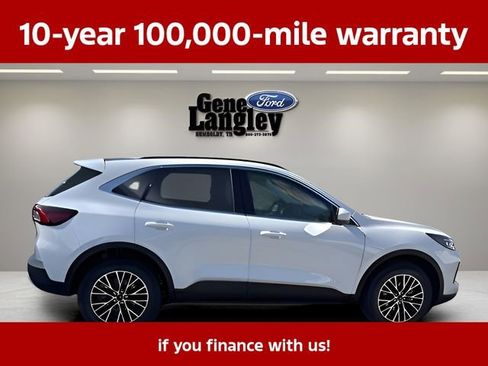 Used 2025 Ford Escape SE w/ PHEV Premium Package FWD image 11