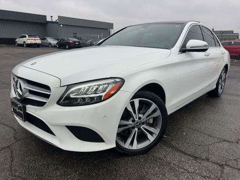 Used 2020 Mercedes-Benz C 300 4MATIC Sedan image 3