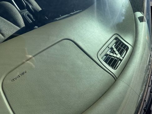 Used 2003 Chevrolet Cavalier Sedan w/ Preferred Equipment Group image 5