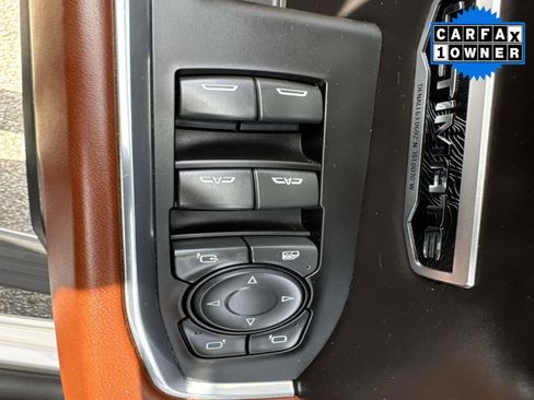 Used 2022 GMC Sierra 1500 Denali Ultimate image 24