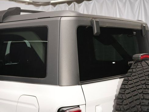 Used 2023 Ford Bronco Outer Banks w/ Sasquatch Package AWD/4WD image 18