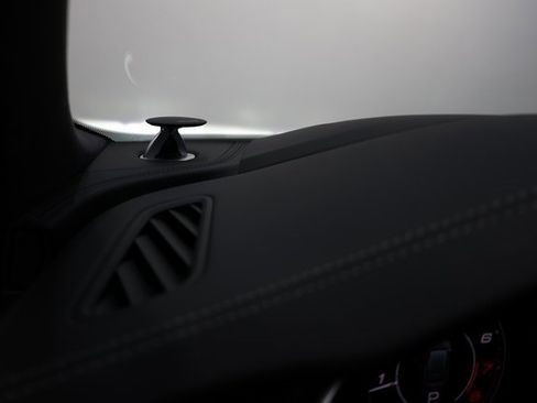 Used 2025 Audi RS Q8 performance image 83