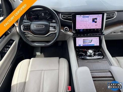 Used 2023 Jeep Grand Wagoneer 4WD image 15