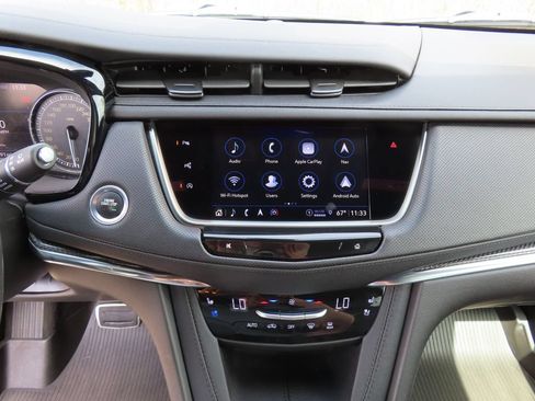 Used 2024 Cadillac XT5 Sportv w/ Technology Package AWD/4WD image 20