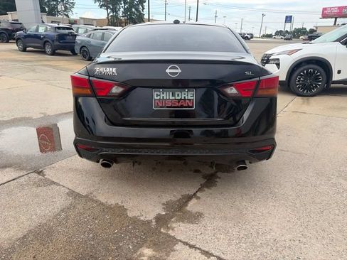 Used 2023 Nissan Altima 2.5 SL FWD image 7