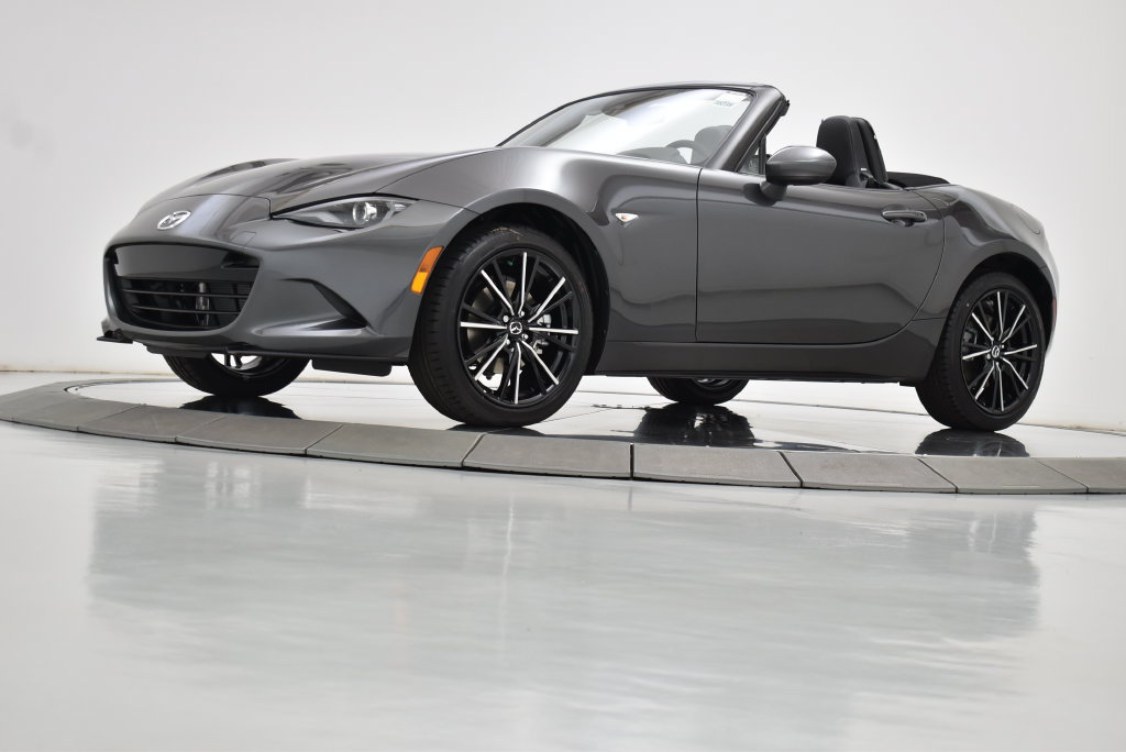 New 2026 MAZDA MX-5 Miata Grand Touring w/ Weather Package RWD image 16