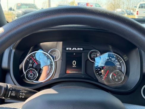 Used 2025 RAM 1500 Tradesman AWD/4WD image 18