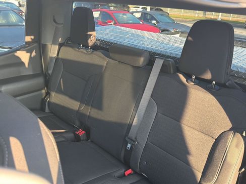 Used 2022 Chevrolet Silverado 1500 Custom RWD image 29