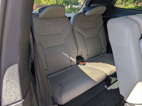 Used 2025 Volvo EX90 Ultra AWD/4WD image 15