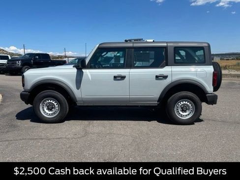 New 2026 Ford Bronco 4-Door AWD/4WD image 2