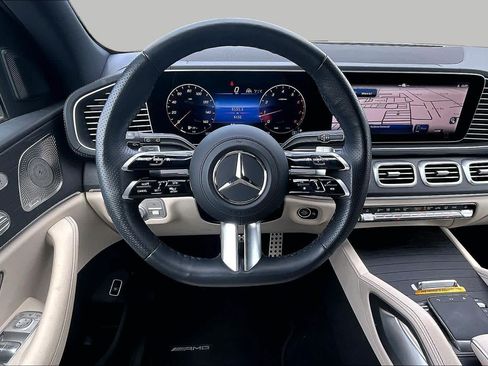 Certified 2025 Mercedes-Benz GLS 450 4MATIC image 6
