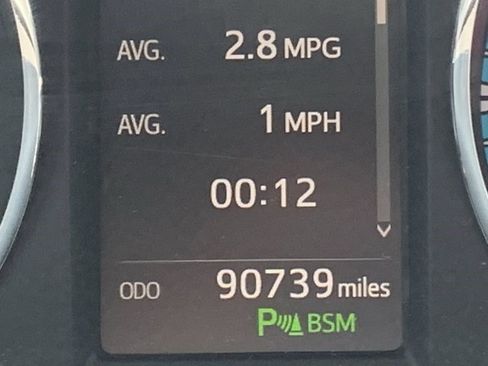 Used 2017 Toyota RAV4 Limited AWD/4WD image 22