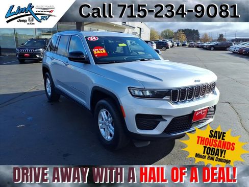 Used 2024 Jeep Grand Cherokee Laredo AWD/4WD image 1