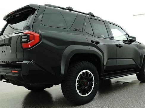 New 2026 Toyota 4Runner TRD Off-Road Premium AWD/4WD image 15