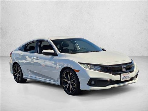 Used 2019 Honda Civic Sport image 4