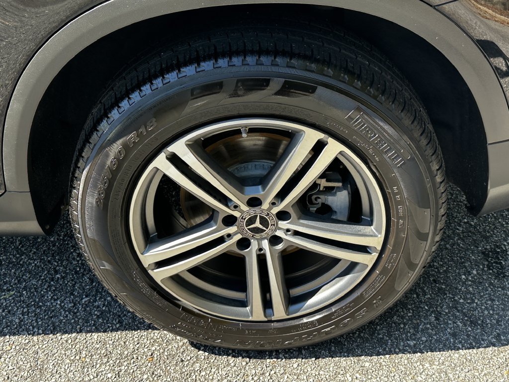 Used 2020 Mercedes-Benz GLC 300 4MATIC image 23