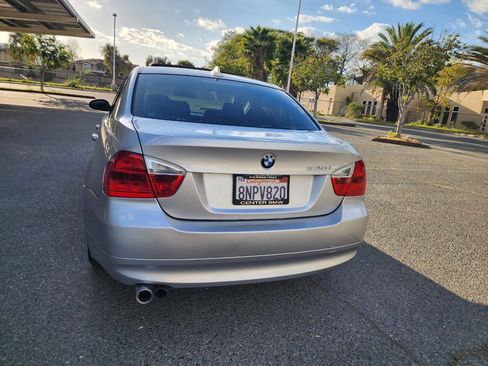 Used 2008 BMW 328i Sedan image 4