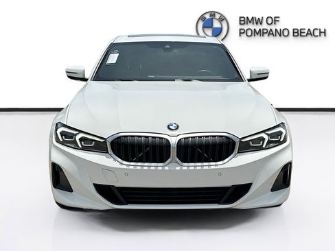 Used 2024 BMW 330i Sedan w/ Convenience Package RWD image 2