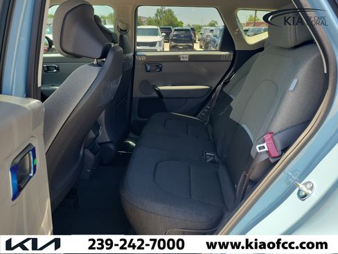 New 2027 Kia Seltos S AWD/4WD image 12
