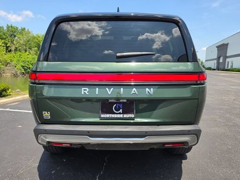 Used 2023 Rivian R1S Launch Edition AWD/4WD image 9