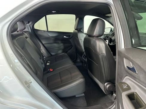 Used 2023 Chevrolet Equinox RS image 27