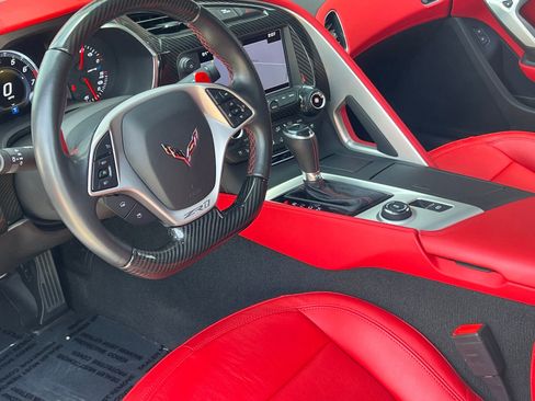 Used 2019 Chevrolet Corvette ZR1 RWD image 2