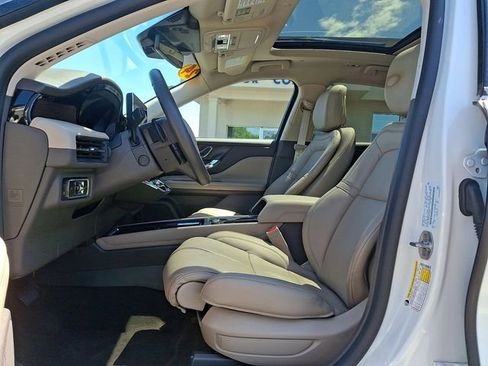 Used 2024 Lincoln Corsair Grand Touring w/ Equipment Group 302A AWD/4WD image 13