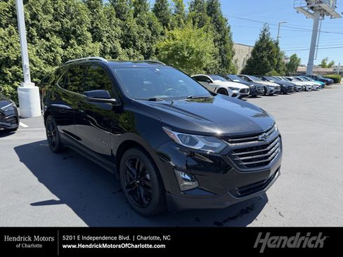 Used 2020 Chevrolet Equinox LT w/ Midnight Edition FWD image 1