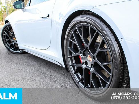 Used 2025 Porsche 911 Carrera GTS RWD image 15