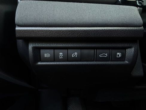 Used 2025 Toyota Camry LE FWD image 21