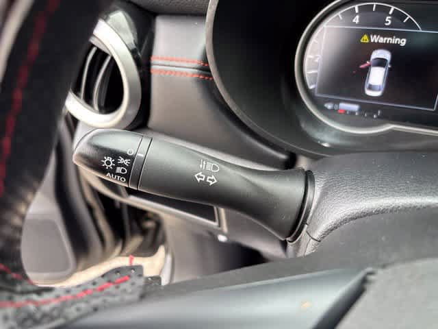 Used 2025 Nissan Versa SR w/ Trunk Package FWD image 15