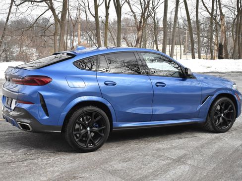 Used 2020 BMW X6 M50i image 8