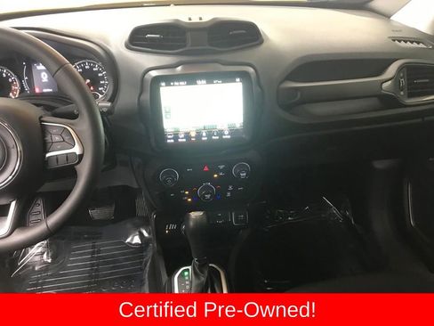Certified 2023 Jeep Renegade Latitude image 16