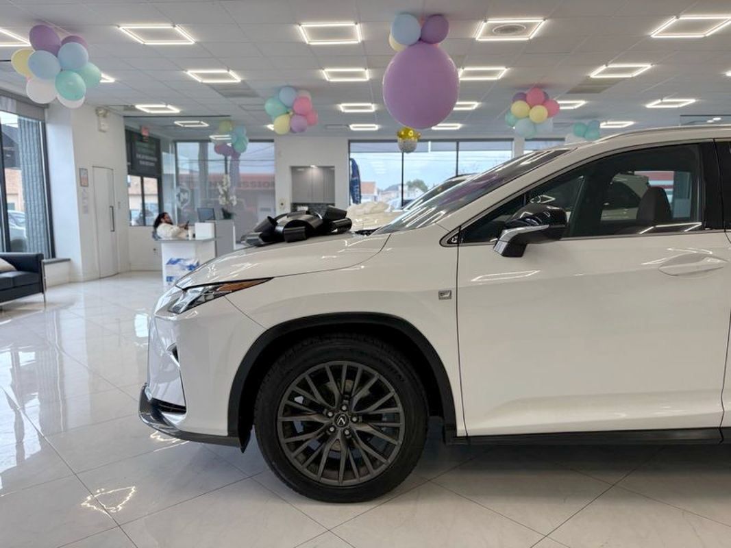 Used 2017 Lexus RX 350 F Sport w/ 3500 lbs Tow Prep Package AWD/4WD image 6
