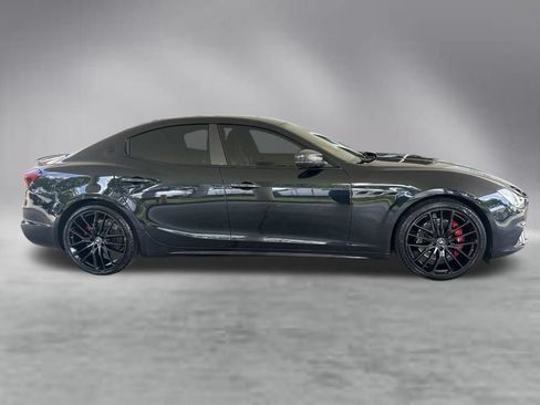 Used 2021 Maserati Ghibli S GranSport Q4 AWD/4WD image 3