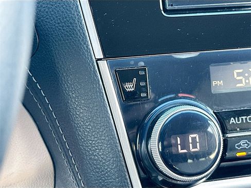 Used 2018 Subaru Outback 2.5i Premium image 18