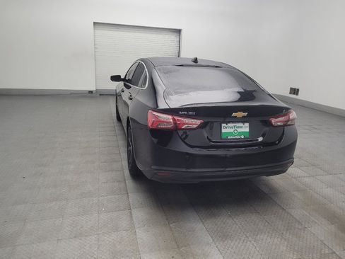 Used 2020 Chevrolet Malibu LT FWD image 5