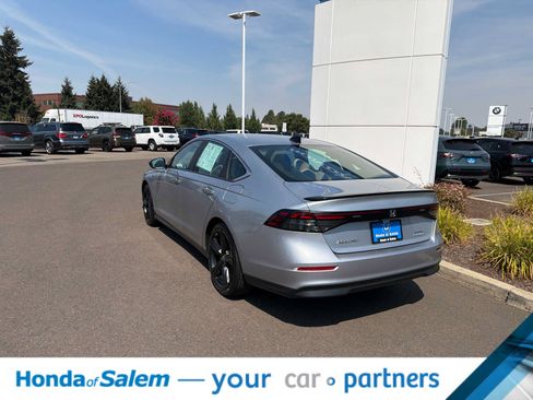 Used 2024 Honda Accord Sport image 4