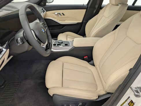 New 2026 BMW 330i Sedan w/ Premium Package image 5