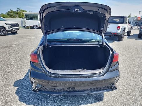 Used 2023 Kia Forte GT-Line image 9