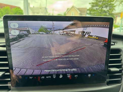 Used 2023 Ford E-Transit Low Roof image 15