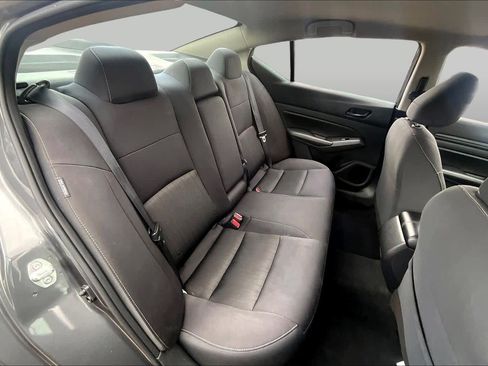 Certified 2024 Nissan Altima 2.5 SV FWD image 20