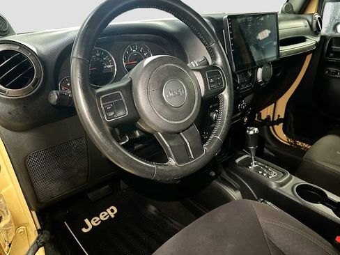 Used 2014 Jeep Wrangler Unlimited Sport w/ Quick Order Package 24S AWD/4WD image 9